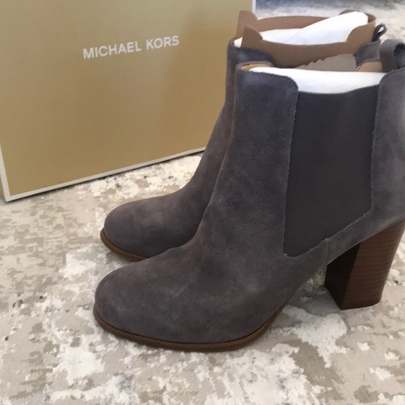 Michael Kors Lottie bootie 7 NEW London grey - Picture 1 of 6